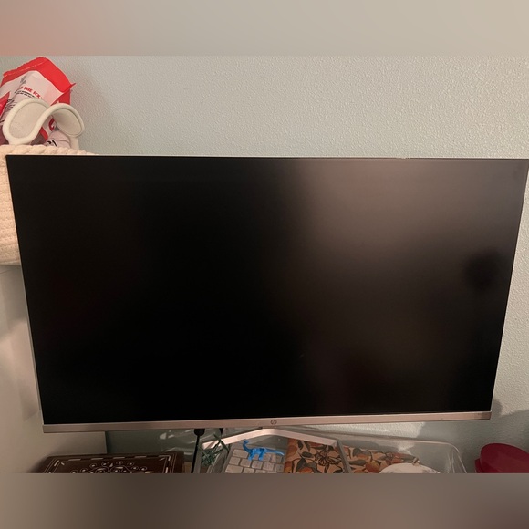 HP Series 5 23.8 inch FHD White Monitor - 524sw
